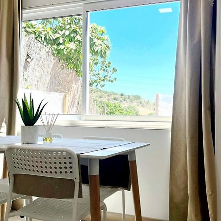 Apartamento Leyda En มาร์เบยา ภายนอก รูปภาพ