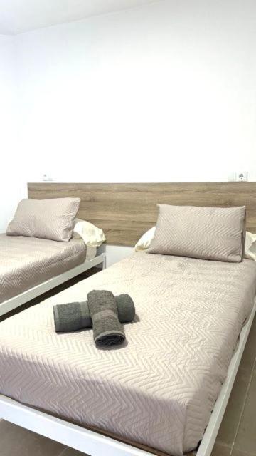 Apartamento Leyda En มาร์เบยา ภายนอก รูปภาพ